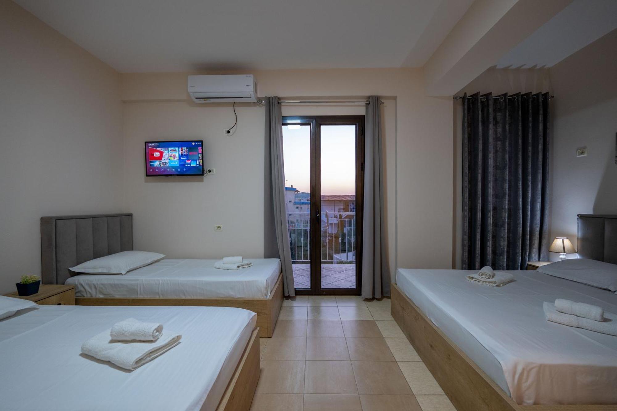 Twins Hotel Ksamil Luaran gambar